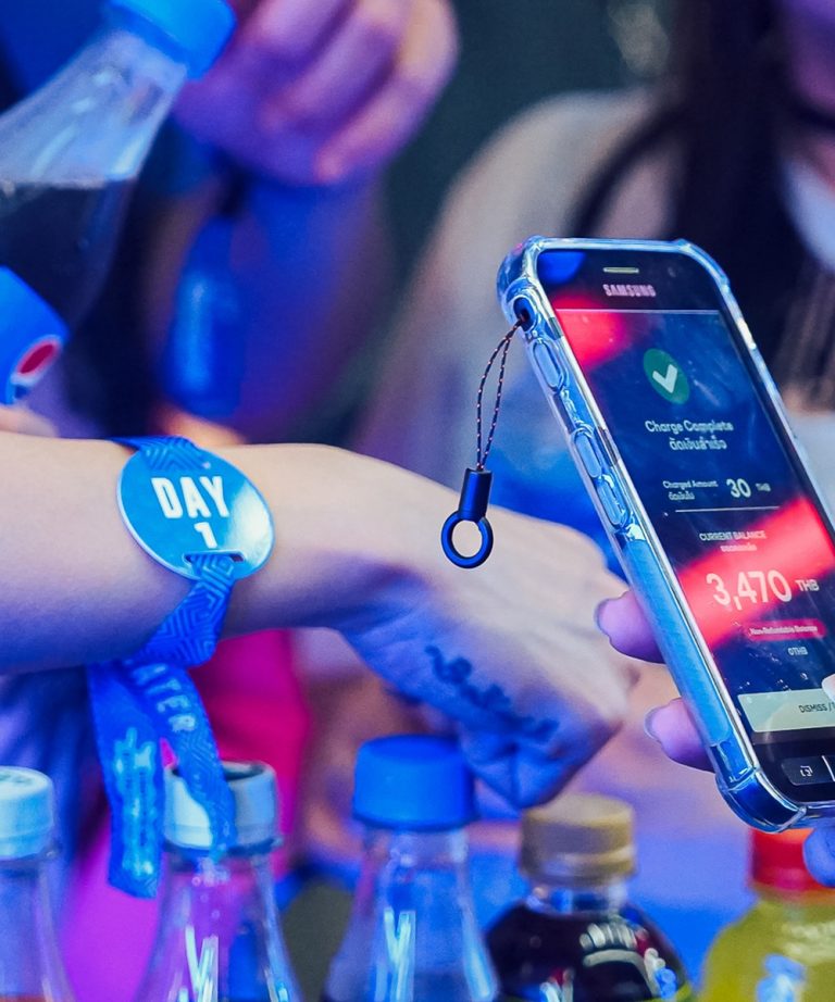 SPARK wristband is topped up at S2O event